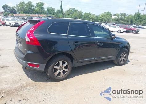 2011 Volvo Xc60 3.2 from USA, damaged, VIN YV4940DZ2B2190098